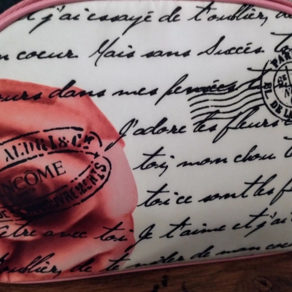 Lancome Paris Script Flower Cosmetic Bag - Picture 5 of 5